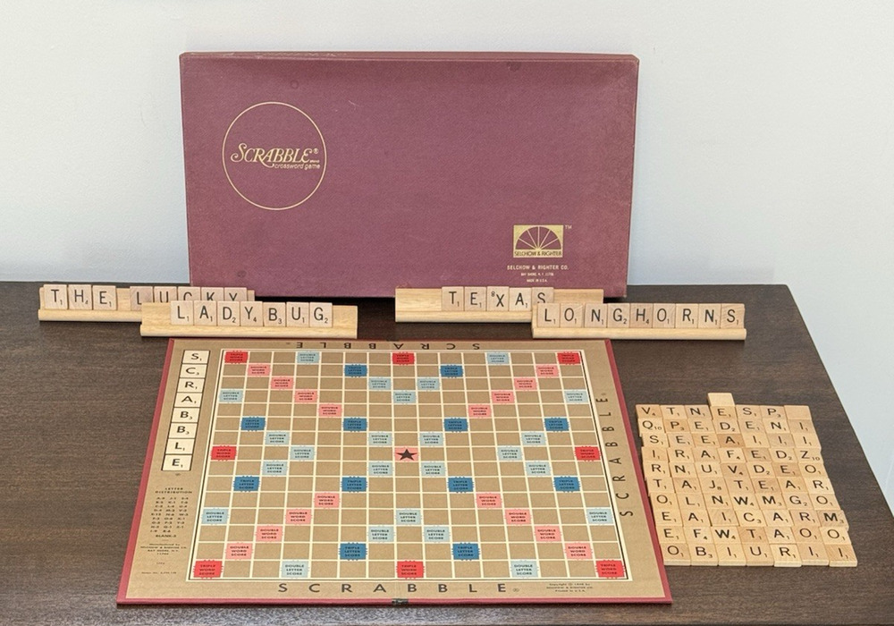 VTG Scrabble Game 1976 Complete Selchow & Righter Wooden Tiles Made West Germany
